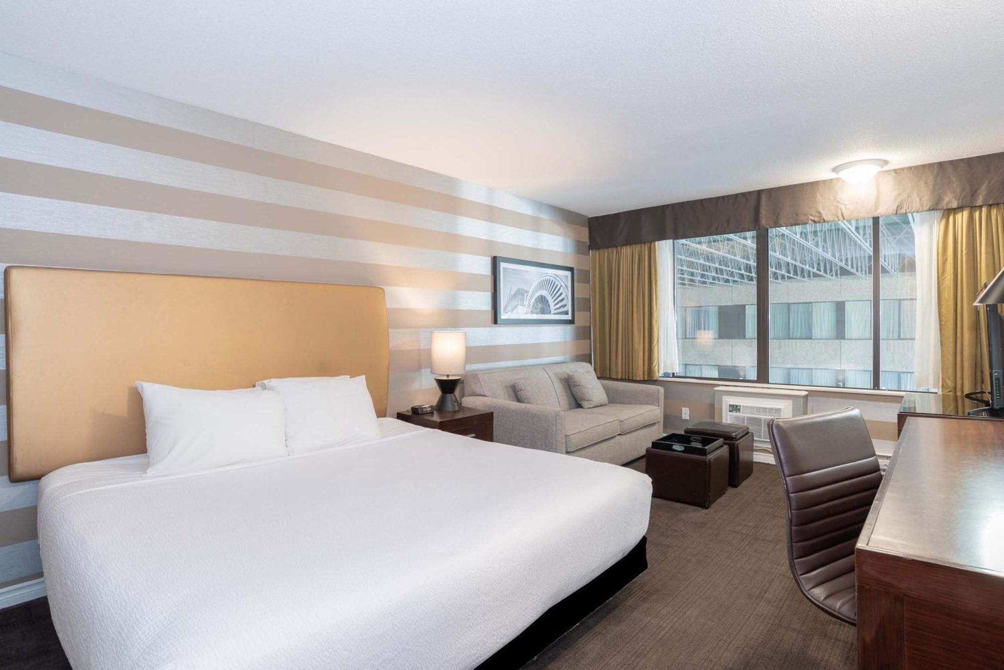 Sandman Hotel Penticton Ngoại thất bức ảnh