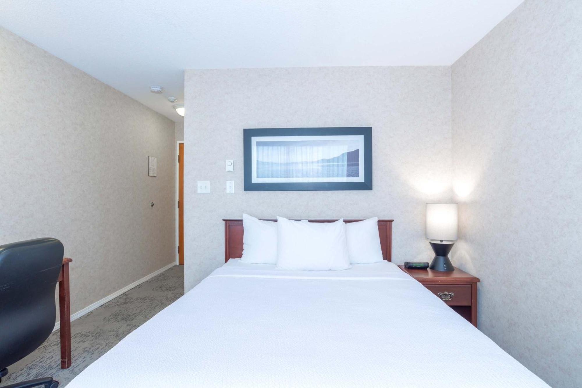 Sandman Hotel Penticton Ngoại thất bức ảnh