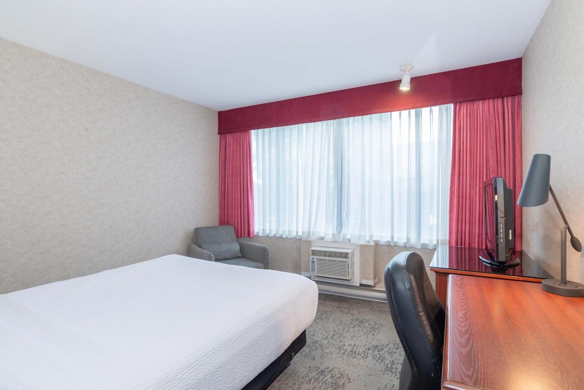 Sandman Hotel Penticton Ngoại thất bức ảnh